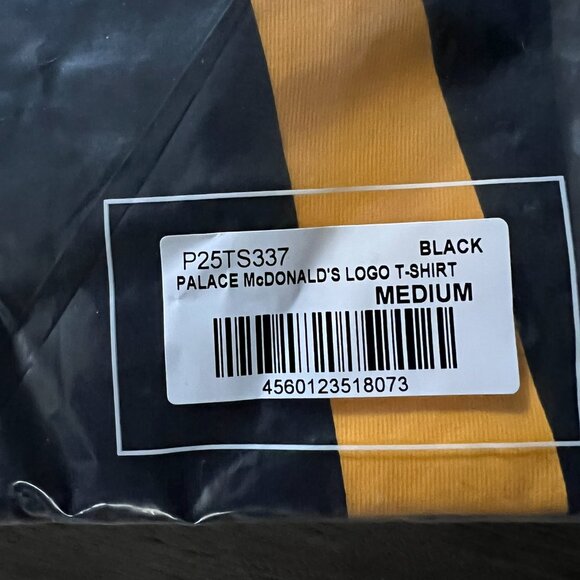 Palace x McDonald's Logo T-shirt size M Brand new - Picture 3 of 3